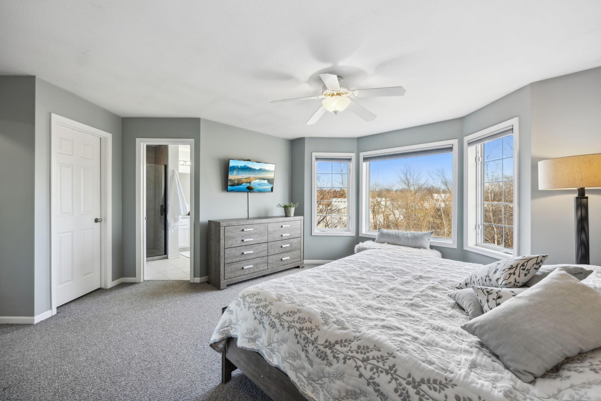 8122 Golden Valley Road Golden Valley, MN 55427 - Photo 15 of 34 Gallery Image 15