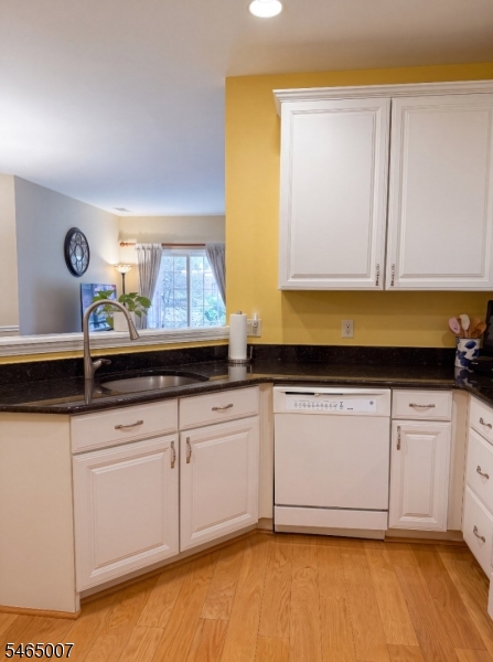 80 Ridgewood Road, Unit 107 Washington Township, NJ 07676 - Photo 10 of 17 Gallery Image 10