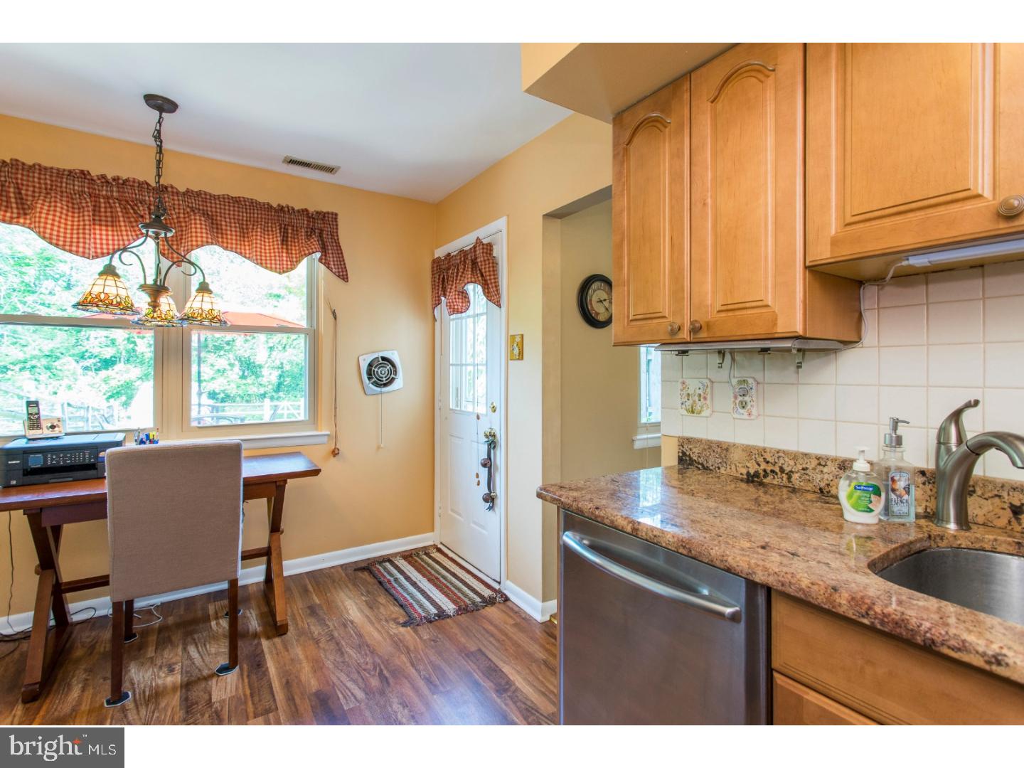 13 Loggers Mill Road Horsham, PA 19044 - Photo 6 of 24 Kitchen