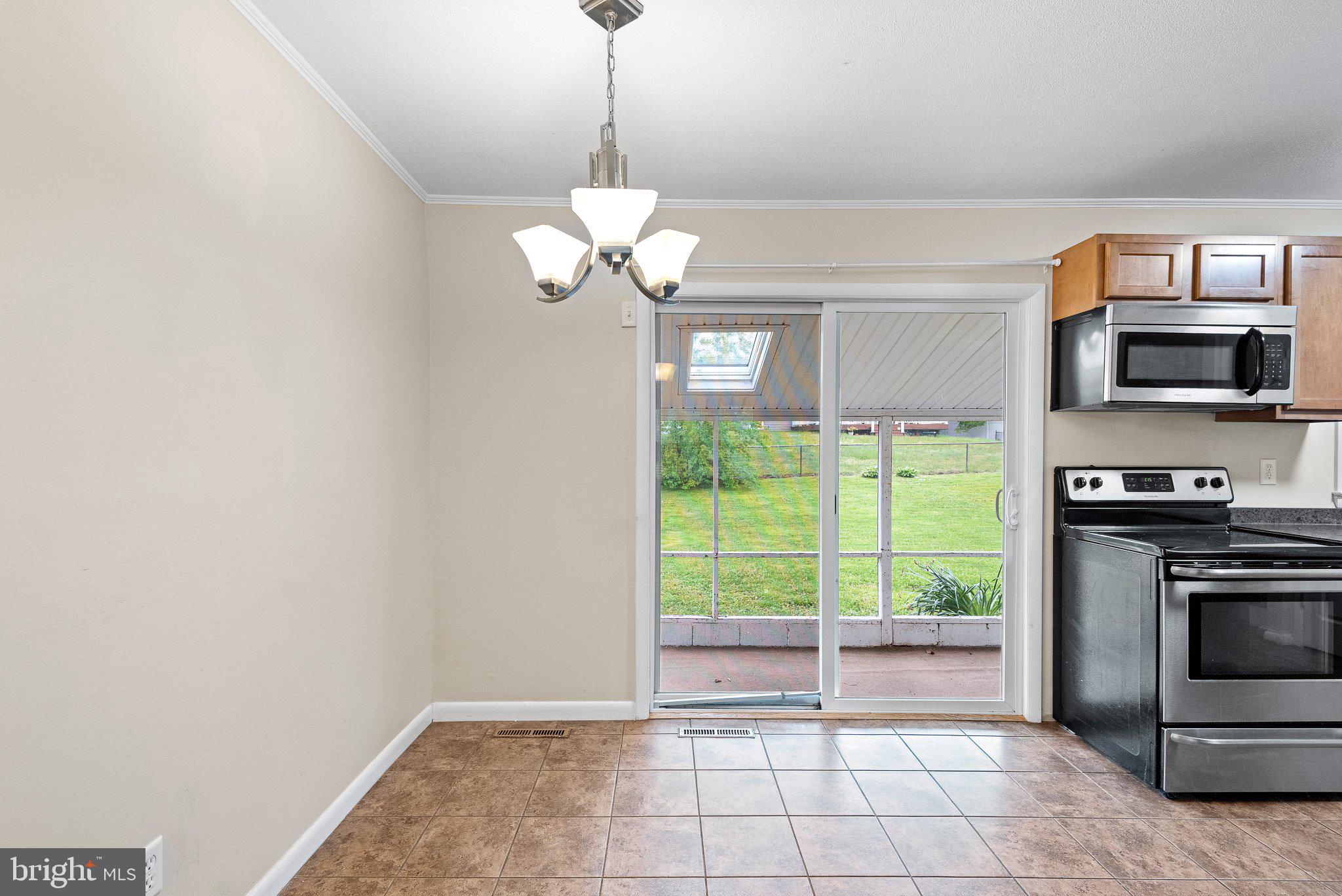 134 East Rutherford Drive Newark, DE 19713 - Photo 5 of 20 Gallery Image 5