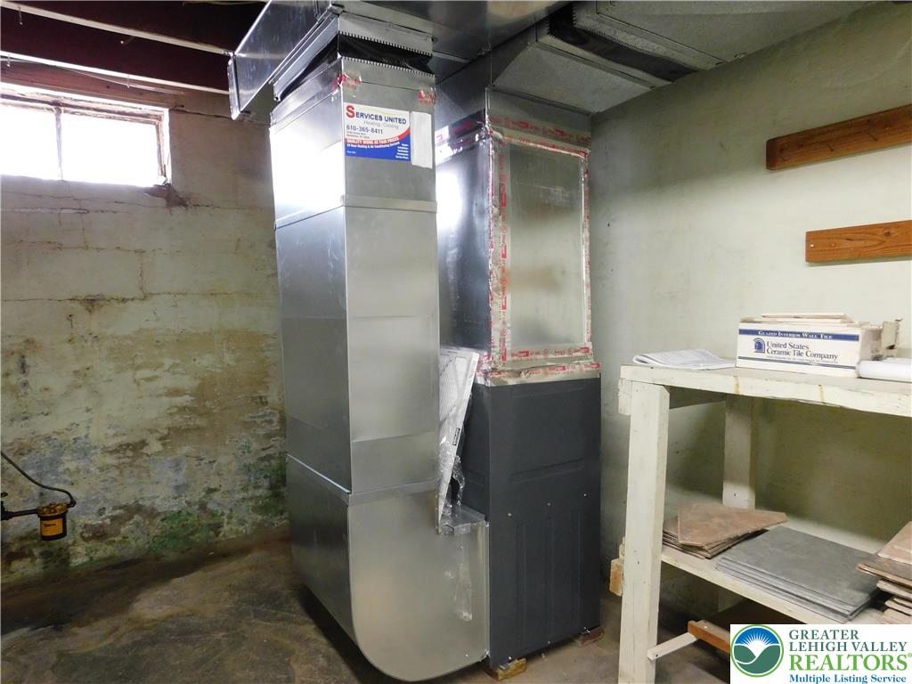 133 Roth Avenue Hellertown, PA 18055 - Photo 40 of 45 New Gas Furnace