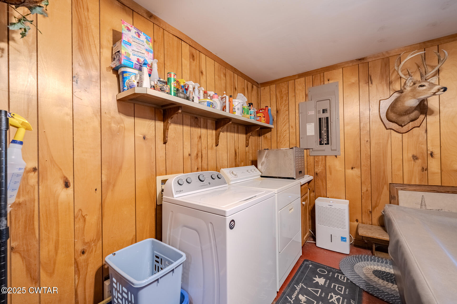 944 McKnight Street Rutherford, TN 38369 - Photo 25 of 73 a utility room with dryer and washer