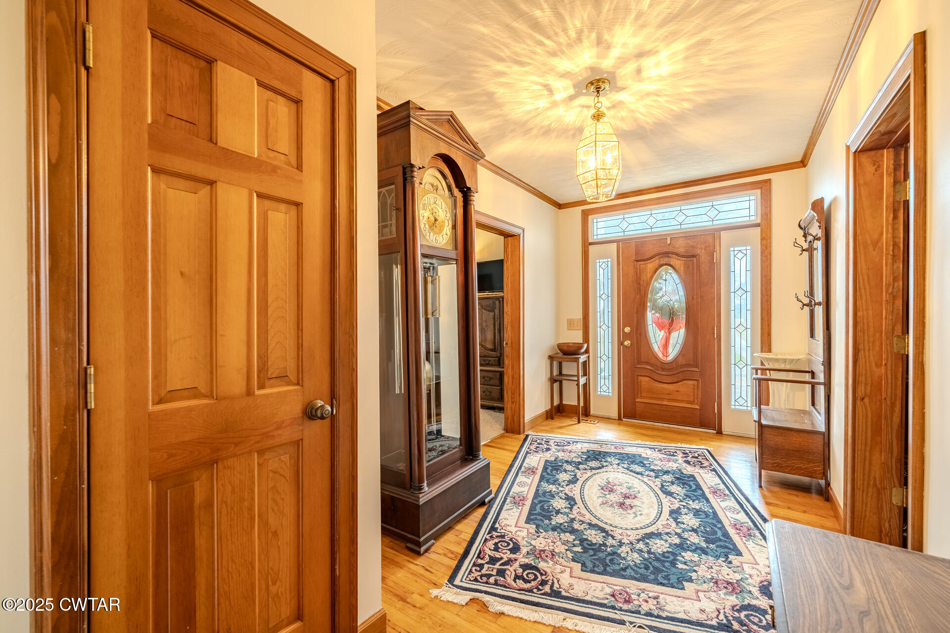 944 McKnight Street Rutherford, TN 38369 - Photo 5 of 73 a bedroom with a bed and a table