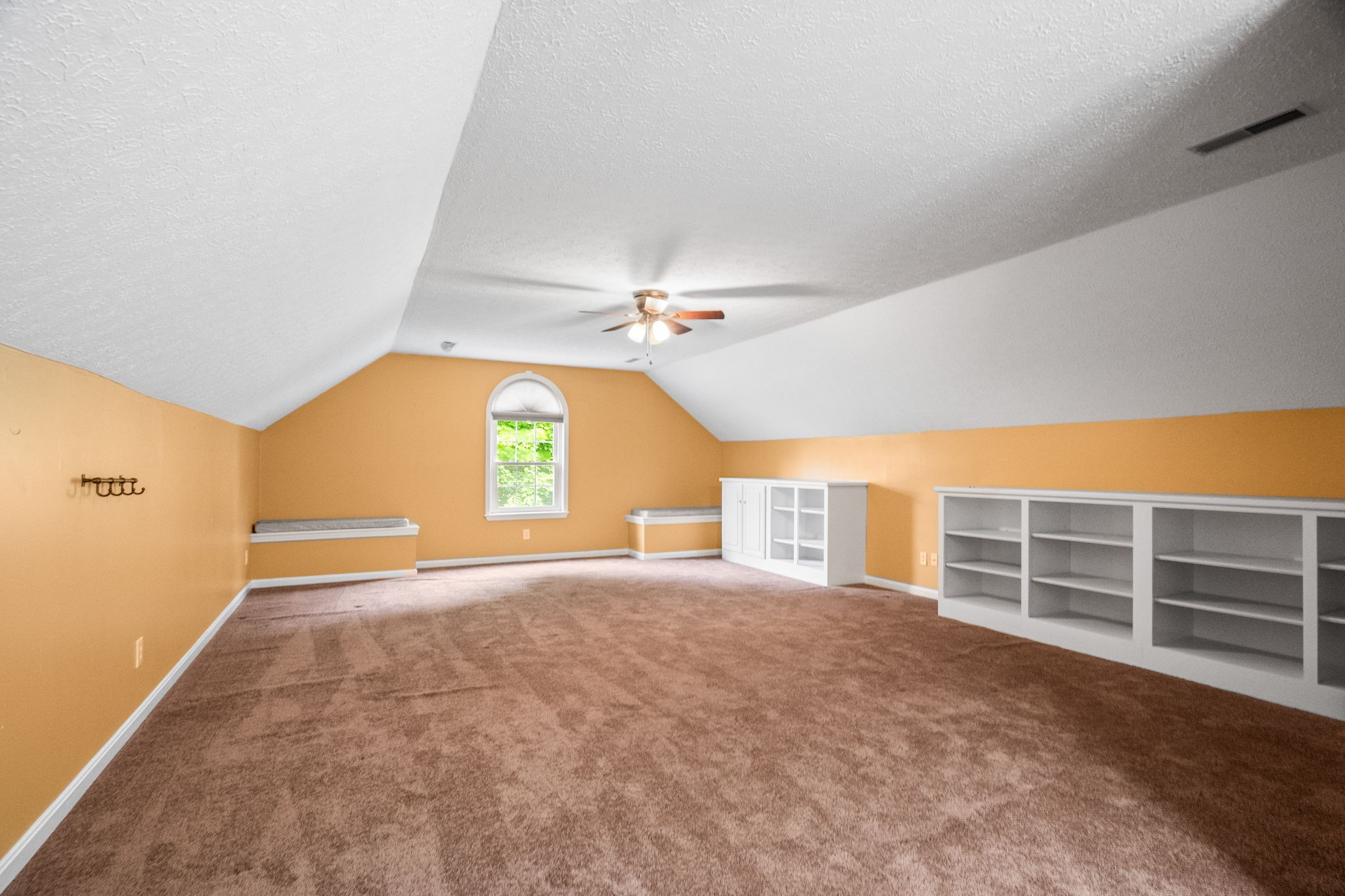 121 Biggs Road Cottontown, TN 37048 - Photo 8 of 12 an empty room with windows