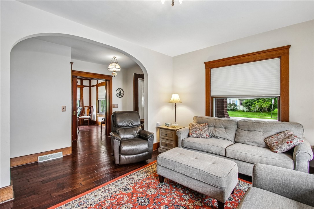54 Rochester Street Bergen, NY 14416 - Photo 6 of 46