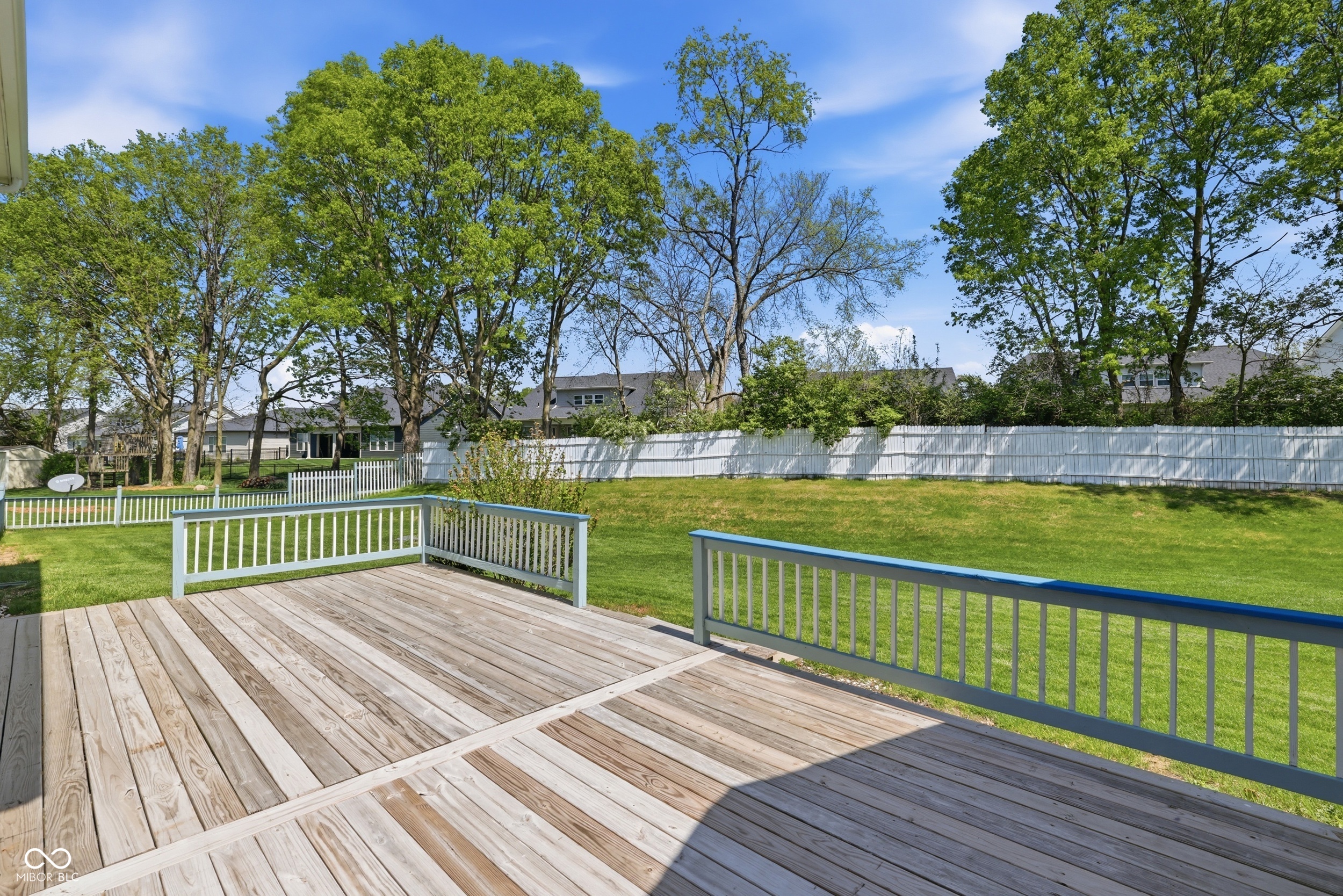 12423 Ensley Place Fishers, IN 46038 - Photo 20 of 36