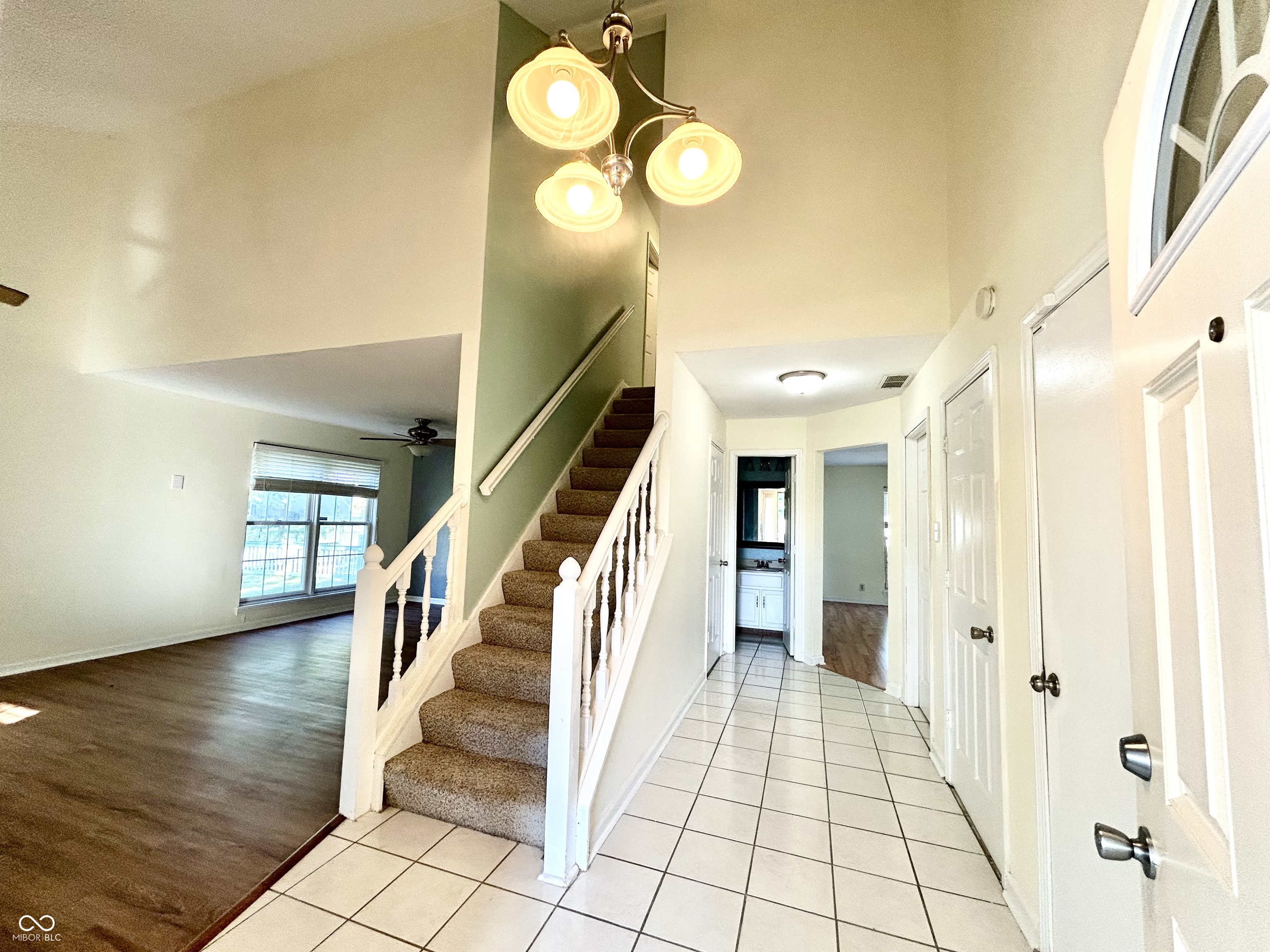 12423 Ensley Place Fishers, IN 46038 - Photo 2 of 34