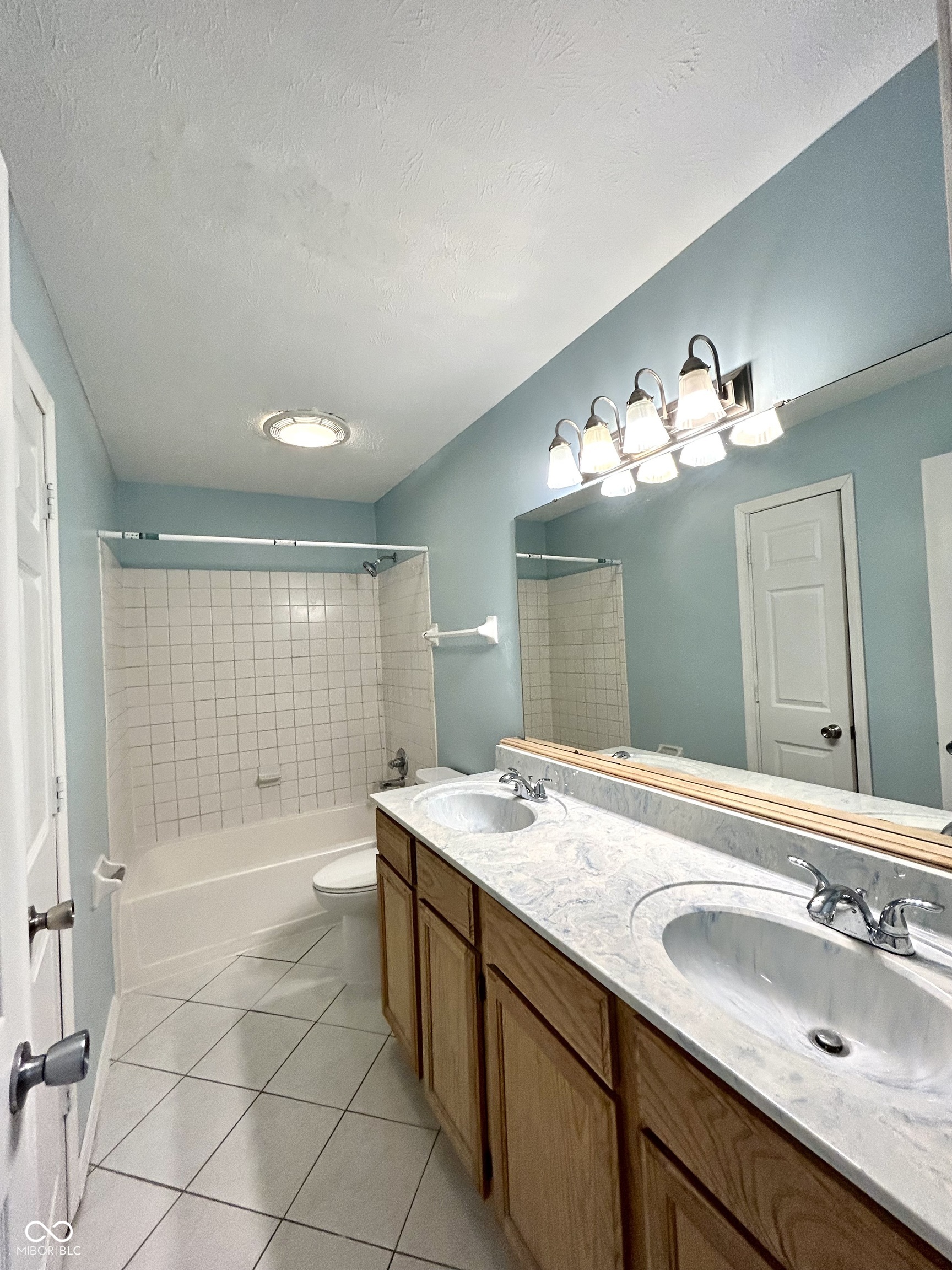 12423 Ensley Place Fishers, IN 46038 - Photo 23 of 34