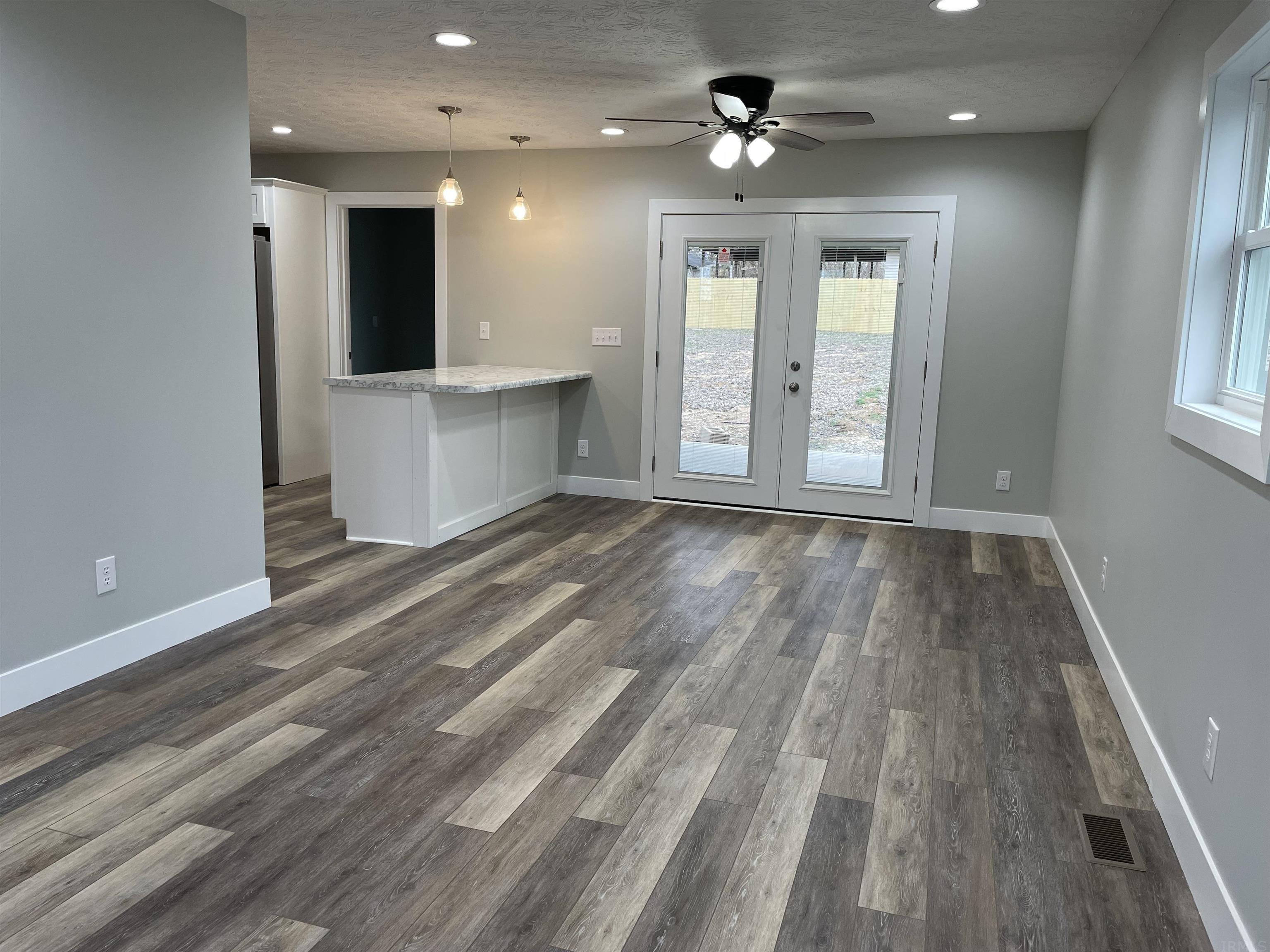 1089 Hayes Road Bedford, IN 47421 - Photo 5 of 15