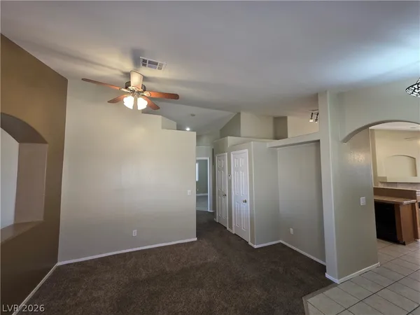 $1,800 | 6674 Jordan River Drive, Las Vegas, NV 89156