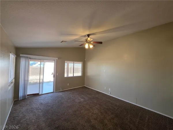 $1,800 | 6674 Jordan River Drive, Las Vegas, NV 89156