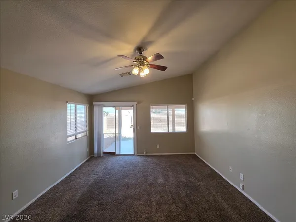 $1,800 | 6674 Jordan River Drive, Las Vegas, NV 89156