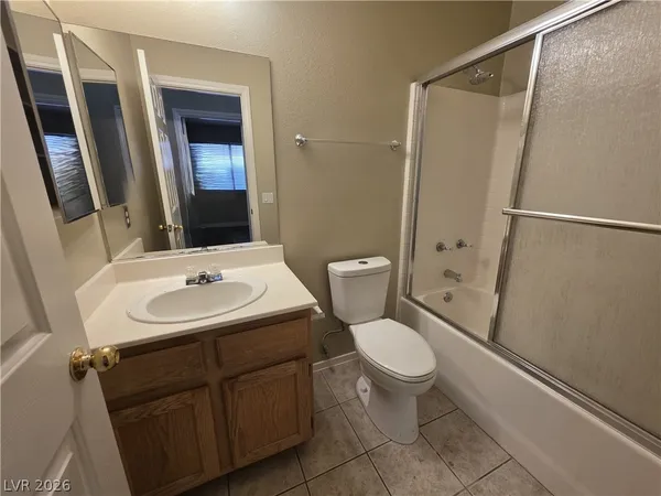 $1,800 | 6674 Jordan River Drive, Las Vegas, NV 89156