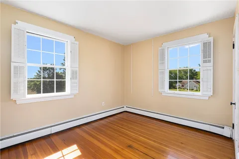 $895,000 | 0 Glen Meade Drive, Portsmouth, RI 02871