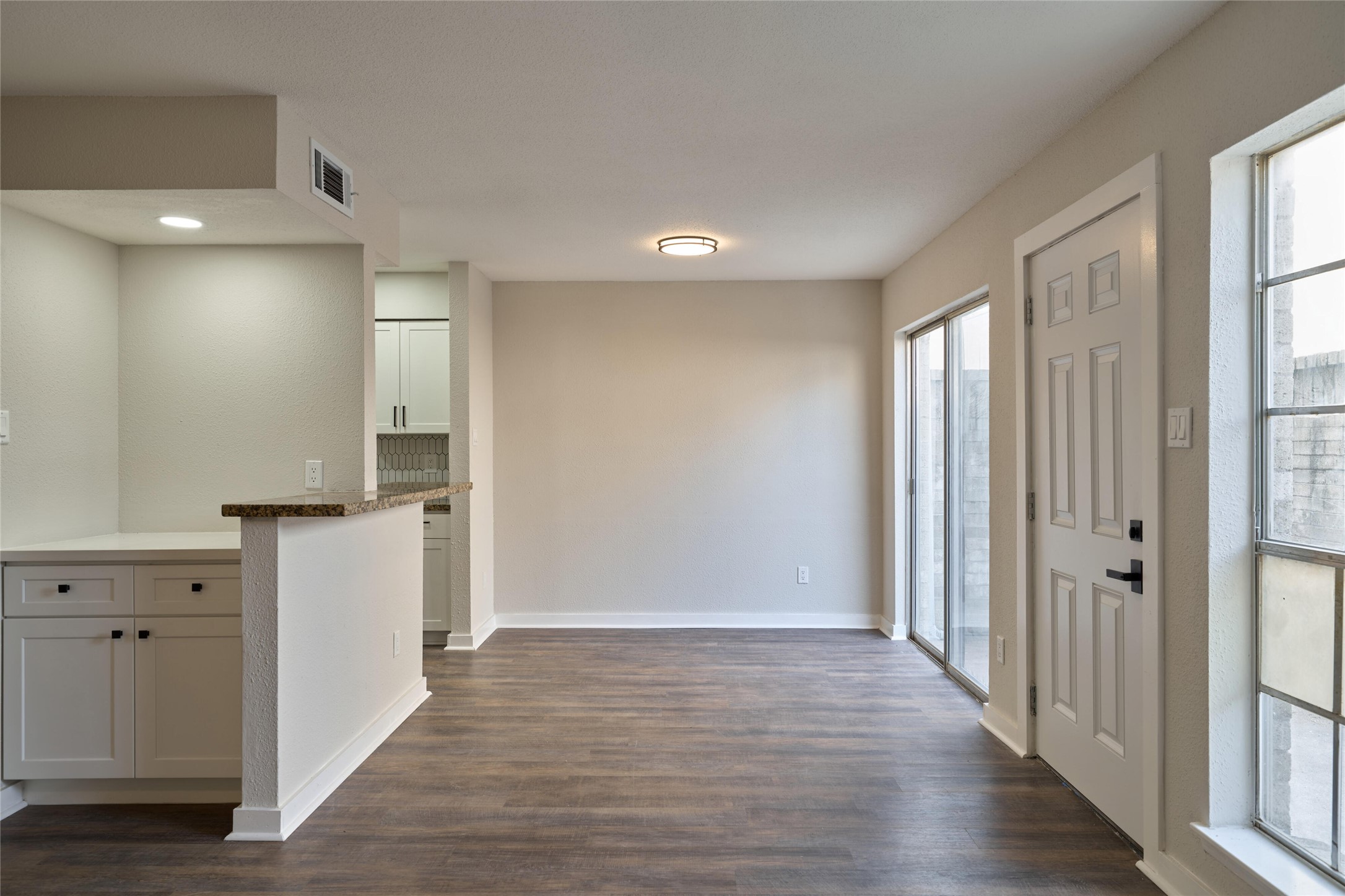 6500 Sands Point Drive, Unit 110 Houston, TX 77074 - Photo 6 of 26