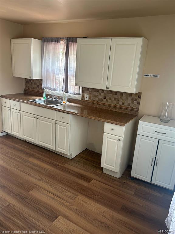 26410 Beverly Road Taylor, MI 48180 - Photo 11 of 29