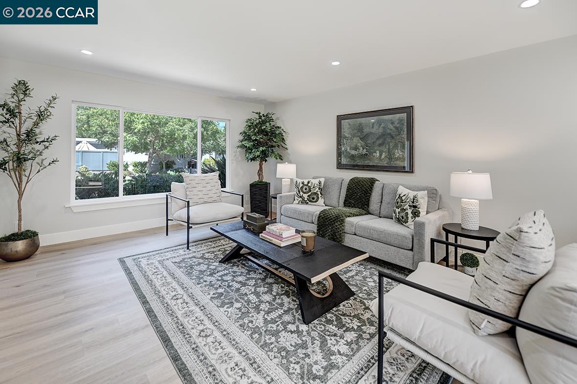 1916 Golden Rain Road, Unit 3 Walnut Creek, CA 94595 - Photo 35 of 51
