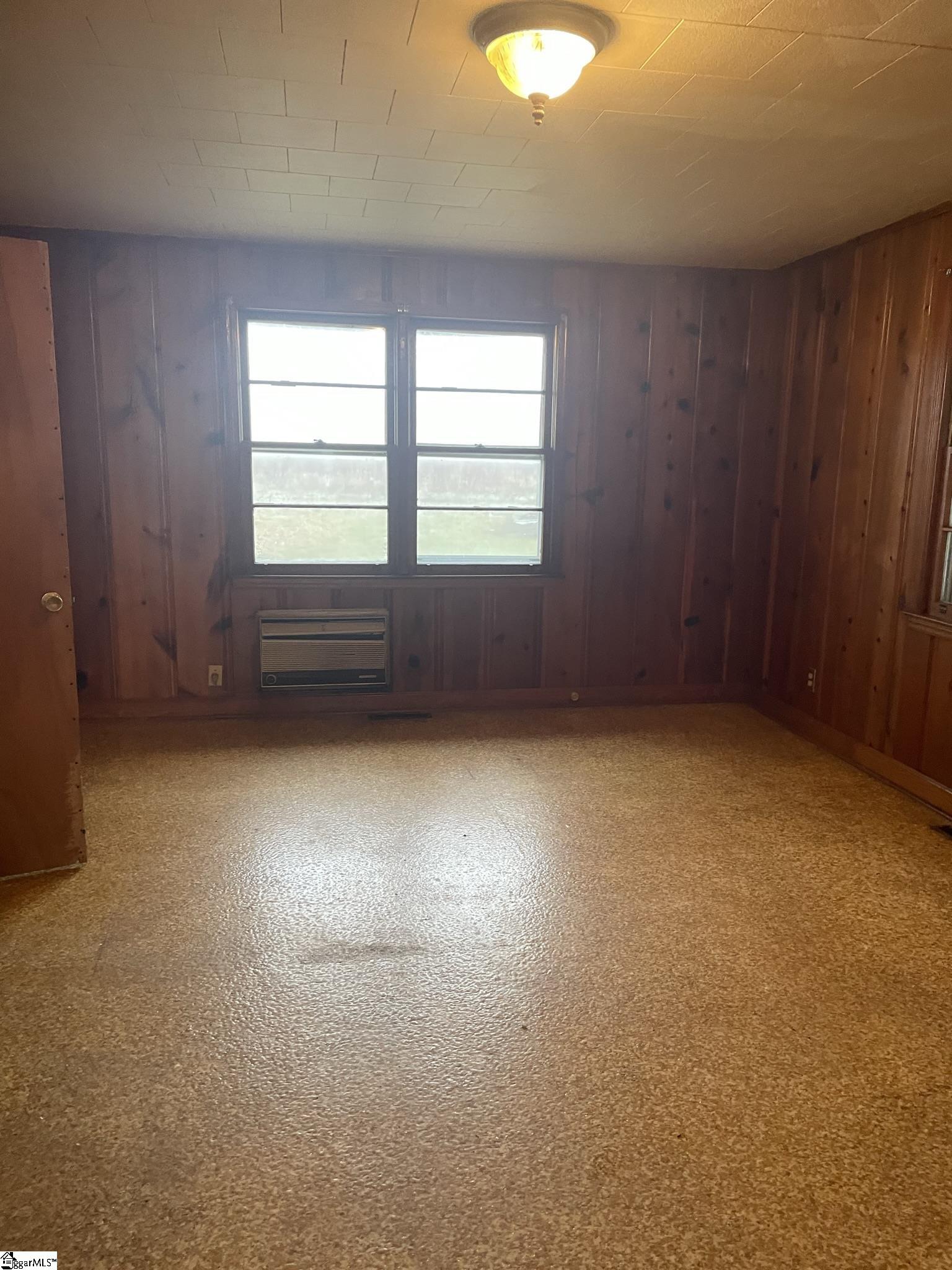 1033 South Frontage Road Fountain Inn, SC 29644 - Photo 12 of 13