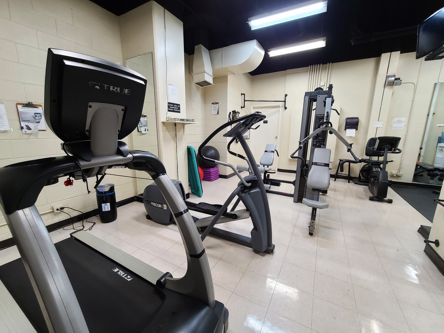 1310 North Ritchie Court, Unit 4C Chicago, IL 60610 - Photo 28 of 28 a view of a room with gym equipment