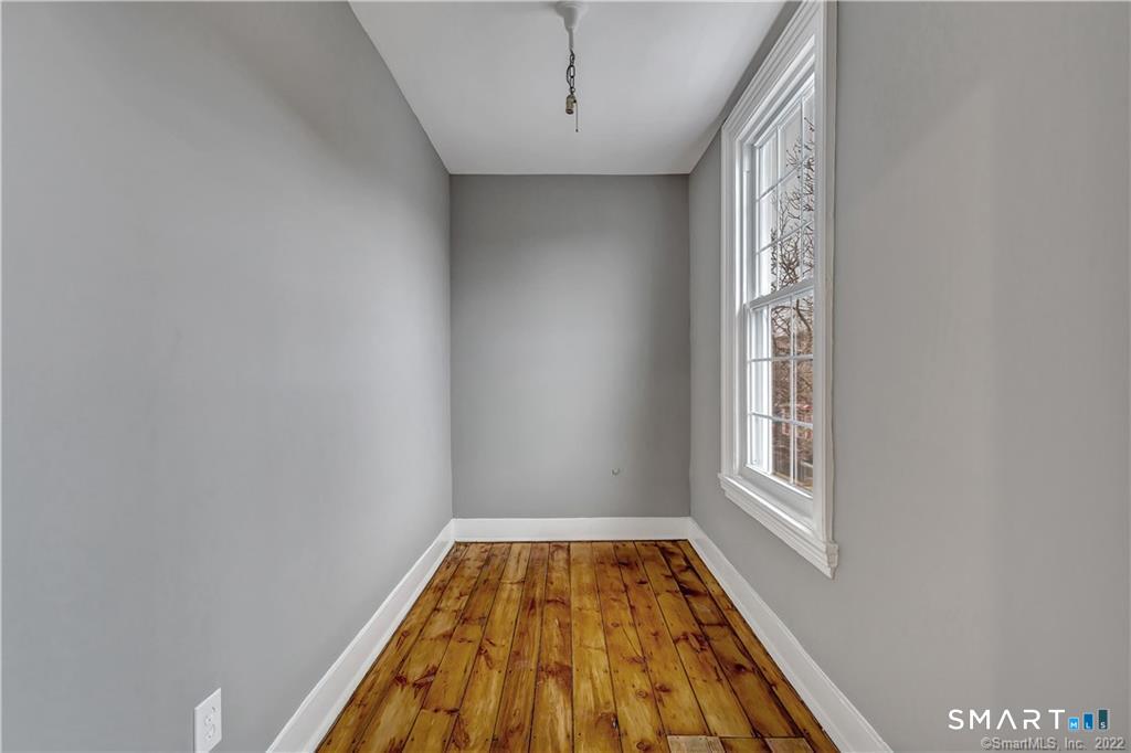 981 State Street, Unit 2 New Haven, CT 06511 - Photo 7 of 13