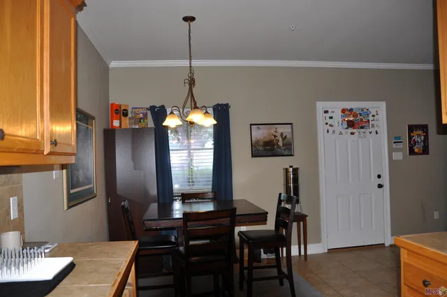 $116,800 | 808 Meadow Bend Drive, Unit D, Baton Rouge, LA 70820