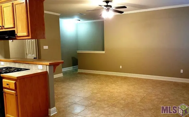$116,800 | 808 Meadow Bend Drive, Unit D, Baton Rouge, LA 70820