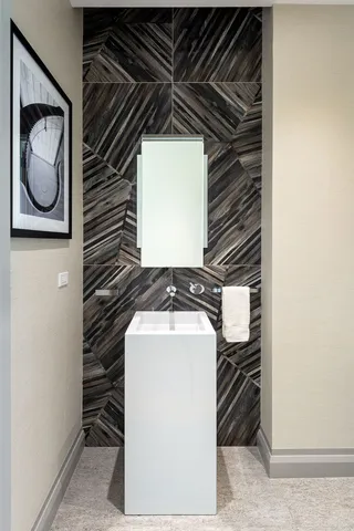 $3,275,000 | 400 West Ontario Street, Unit 1801, Chicago, IL 60654