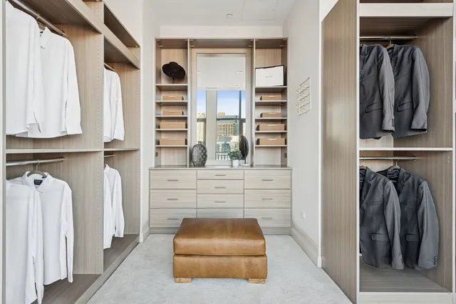 $3,275,000 | 400 West Ontario Street, Unit 1801, Chicago, IL 60654