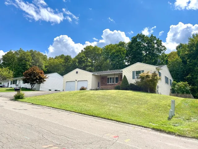 $319,900 | 68 Lori Drive, Apalachin, NY 13732