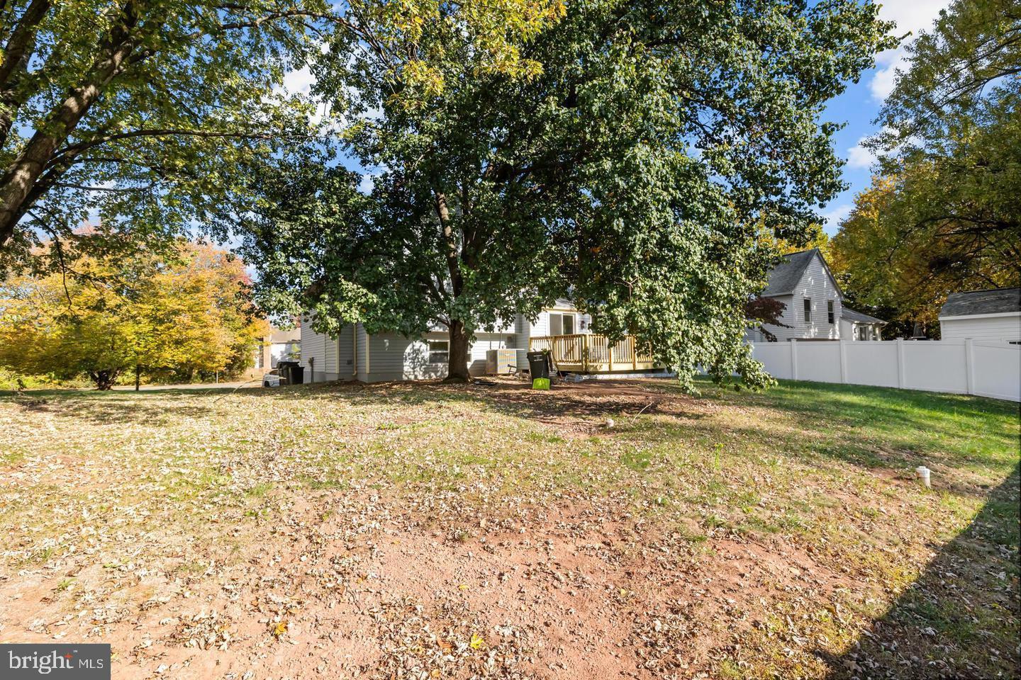10290 South Grant Avenue Manassas, VA 20110 - Photo 37 of 41 a view of yard with tree