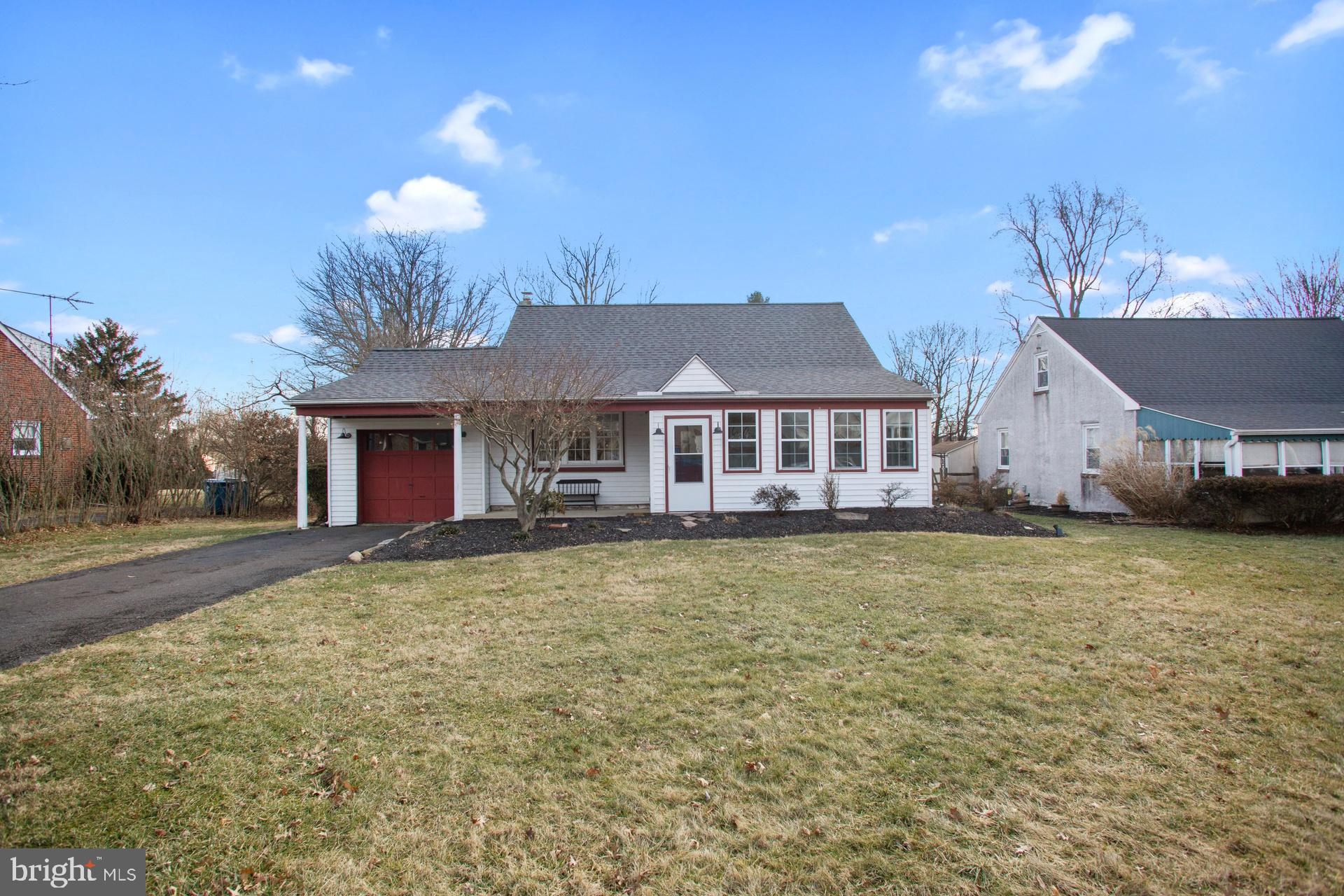 309 Clear Spring Road Lansdale, PA 19446 - Photo 2 of 30 Gallery Image 2