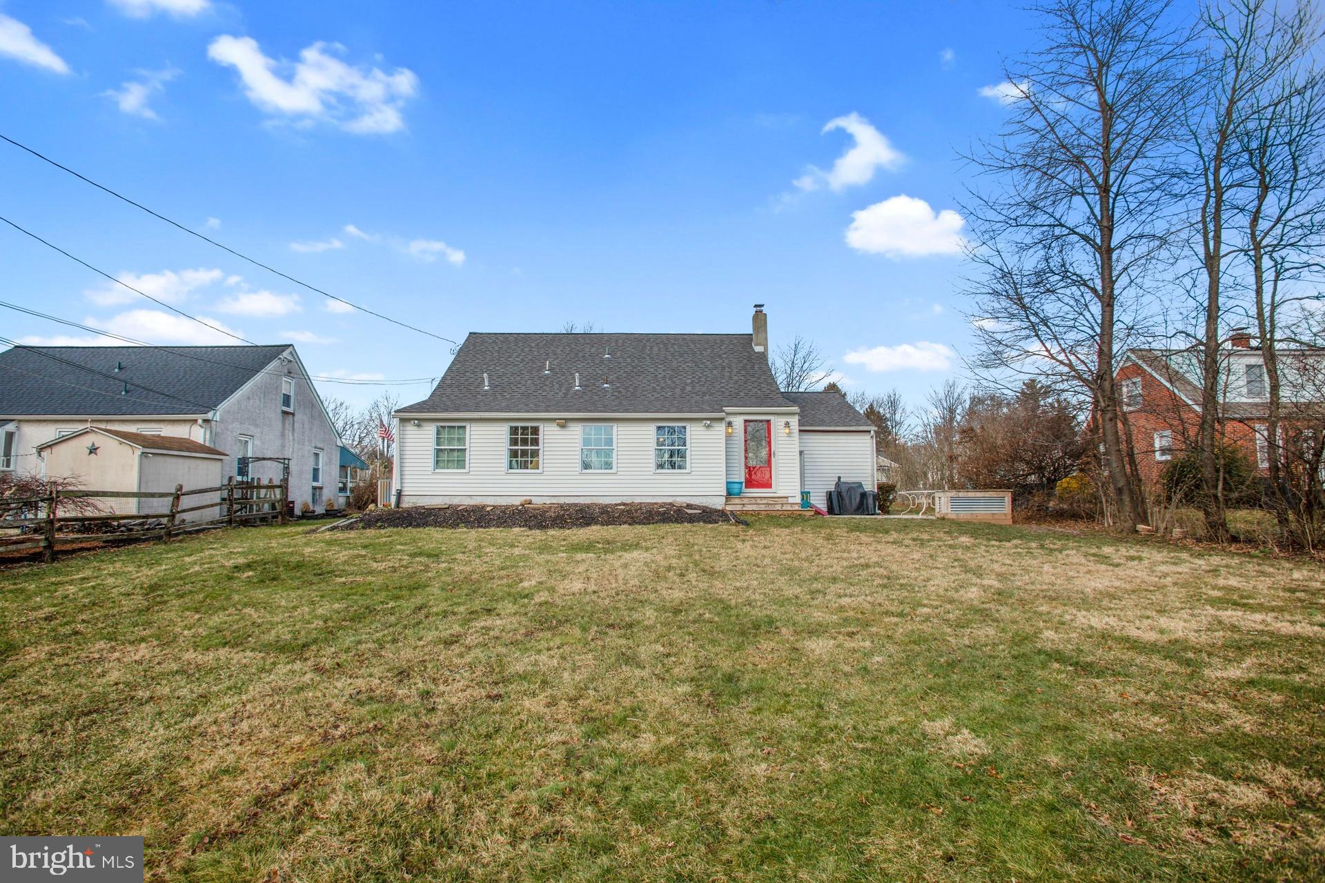 309 Clear Spring Road Lansdale, PA 19446 - Photo 7 of 30 Gallery Image 7