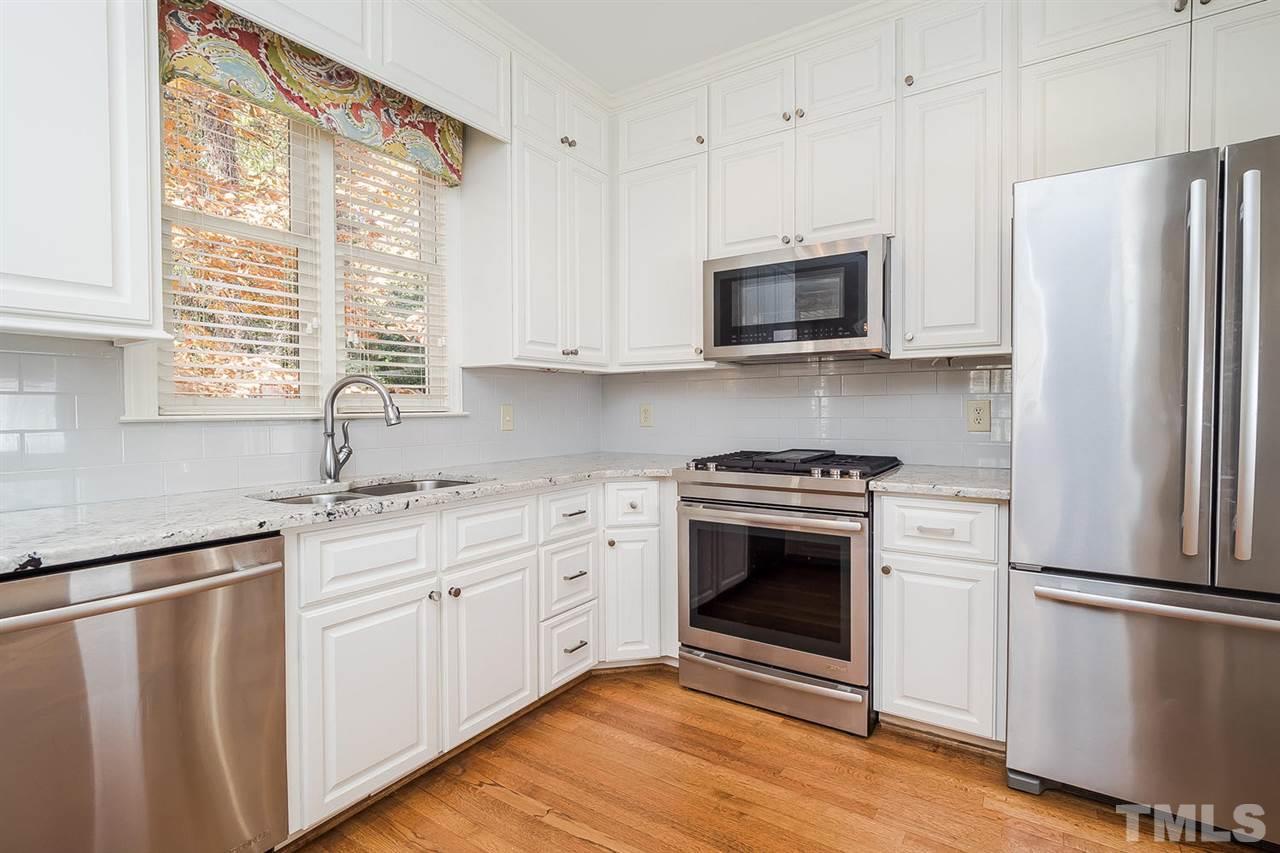 2516 Winterbury Court Raleigh, NC 27607 - Photo 11 of 25