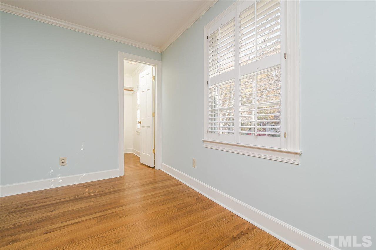 2516 Winterbury Court Raleigh, NC 27607 - Photo 14 of 25