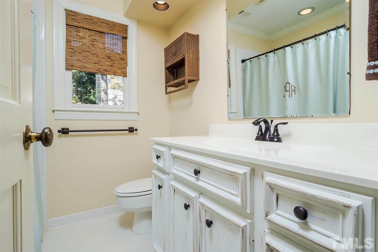 2516 Winterbury Court Raleigh, NC 27607 - Photo 20 of 25