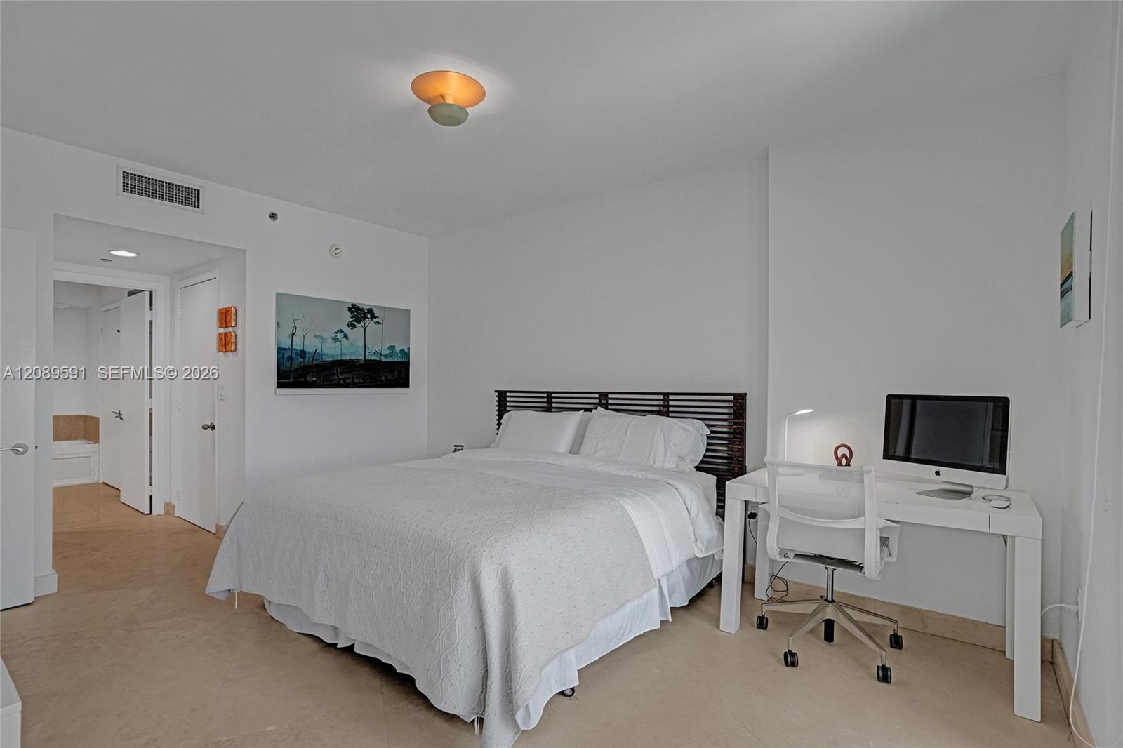 400 Alton Road, Unit 1409 Miami Beach, FL 33139 - Photo 21 of 30 Gallery Image 21