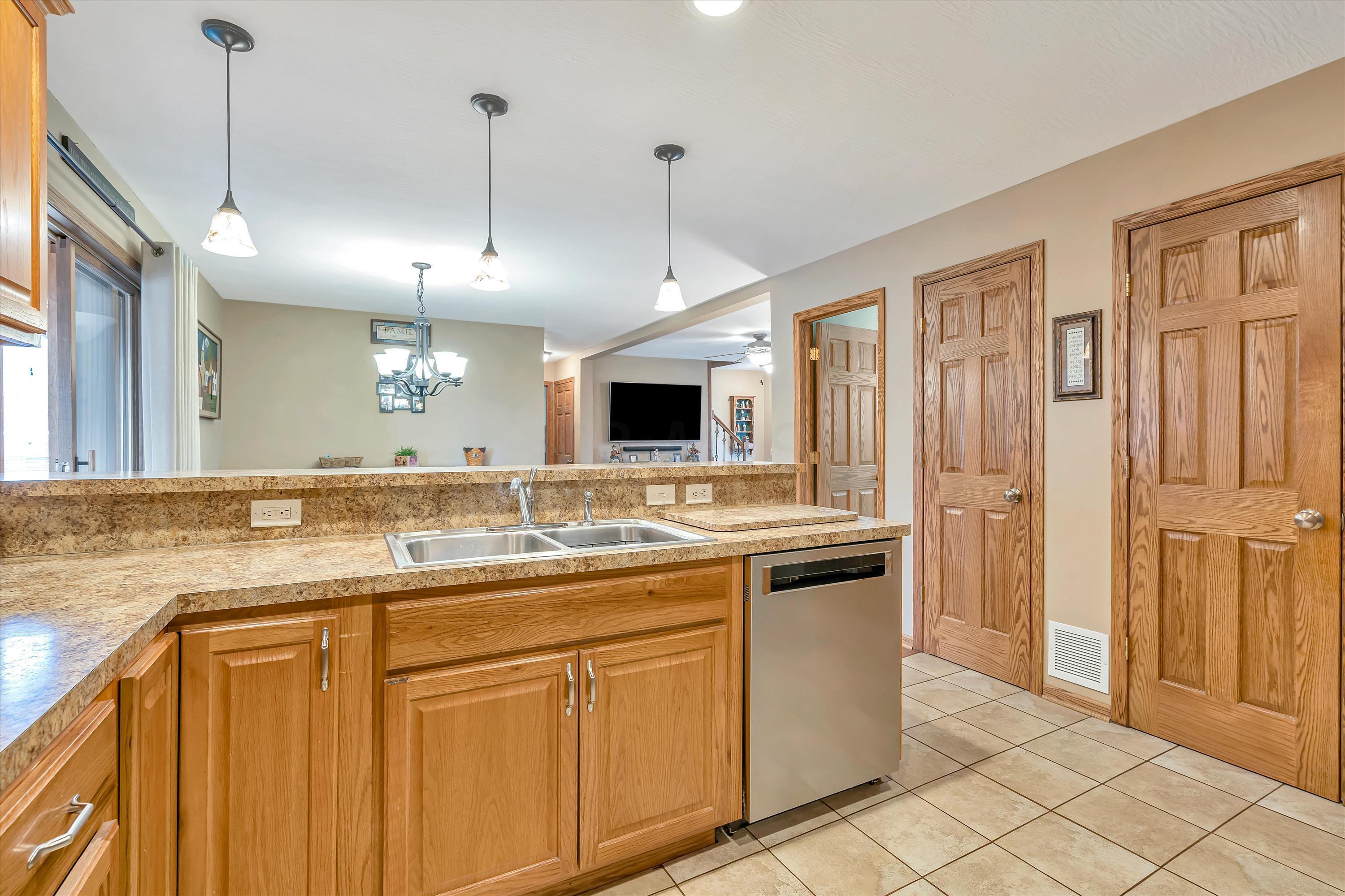 2797 Berger Road Mount Vernon, OH 43050 - Photo 11 of 56 KITCHEN VIEW WITH PANTRY
