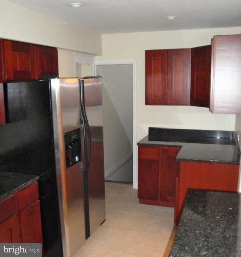 4419 Rokeby Road Baltimore, MD 21229 - Photo 8 of 9 Kitchen