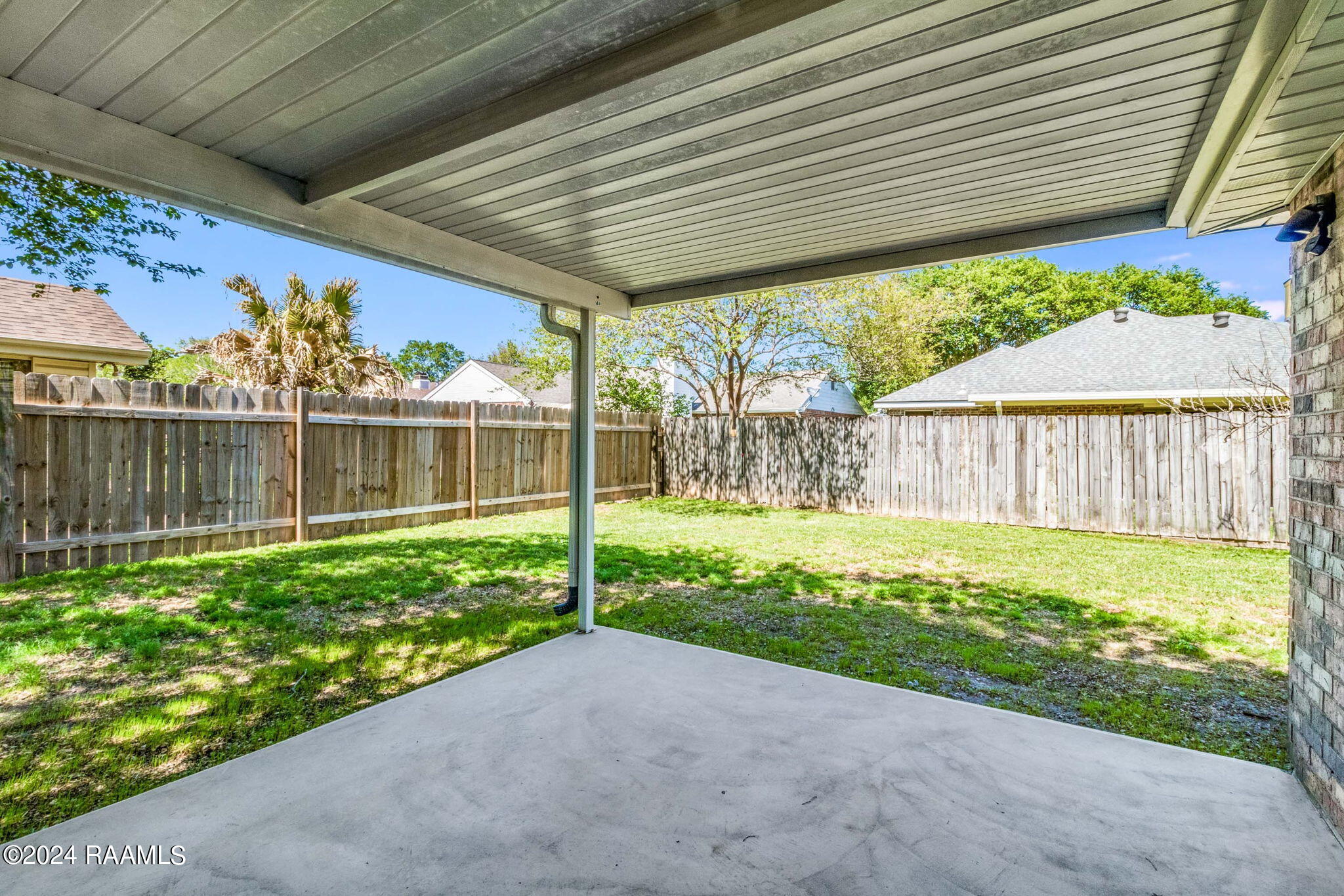 809 Canberra Road Lafayette, LA 70503 - Photo 15 of 17 14-web-or-mls-809 Canberra Rd-15