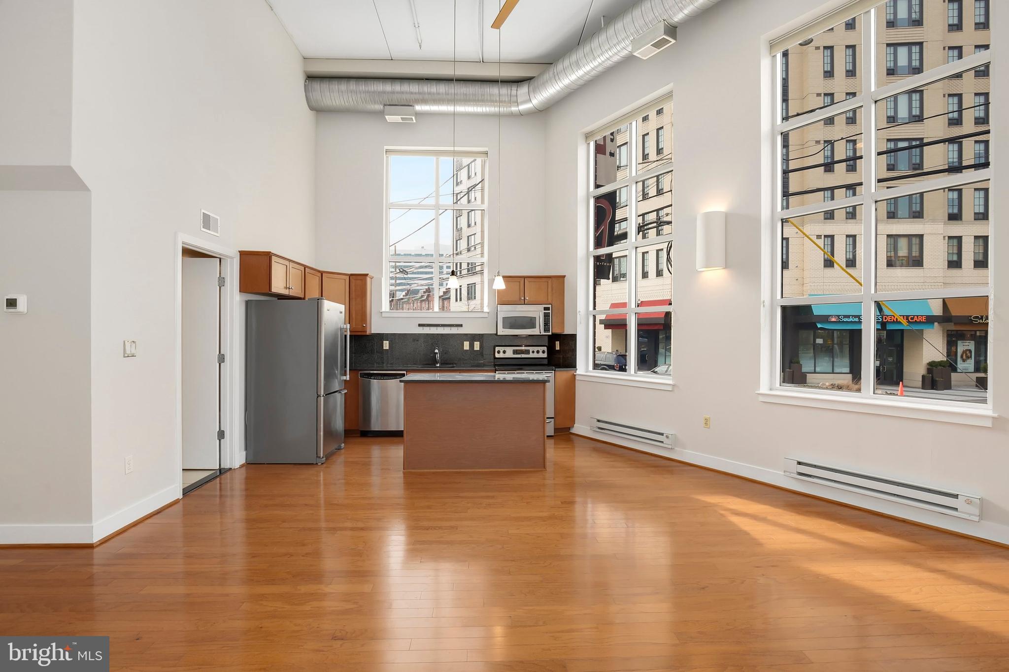 902 Bonifant Street, Unit B Silver Spring, MD 20910 - Photo 5 of 25 Gallery Image 5
