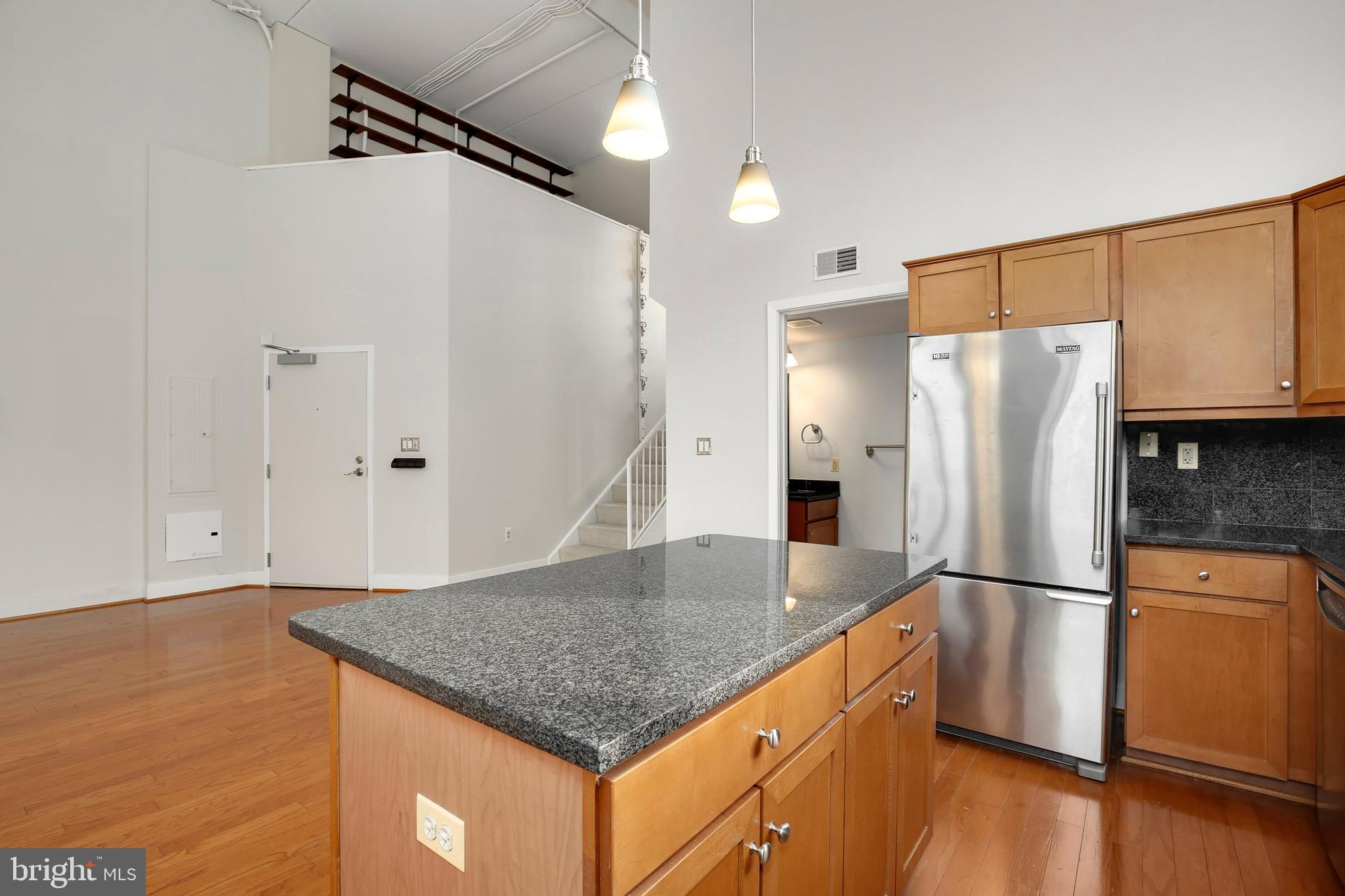 902 Bonifant Street, Unit B Silver Spring, MD 20910 - Photo 10 of 25 Gallery Image 10