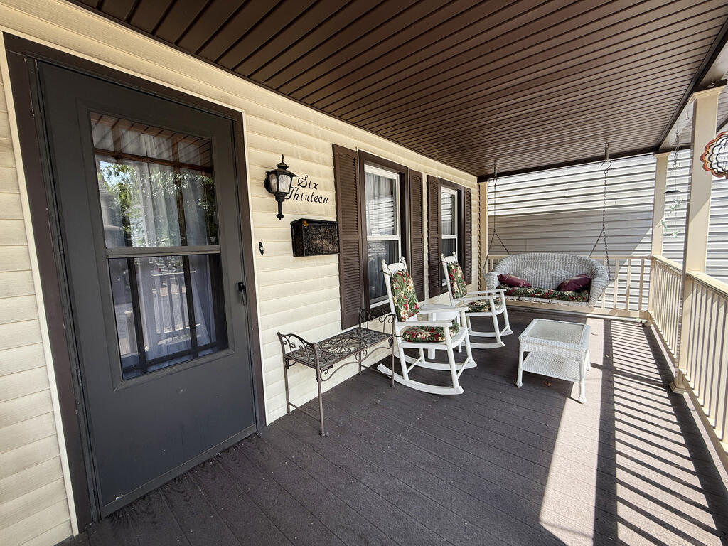 613 Moore Street Huntingdon, PA 16652 - Photo 4 of 46 Gallery Image 4