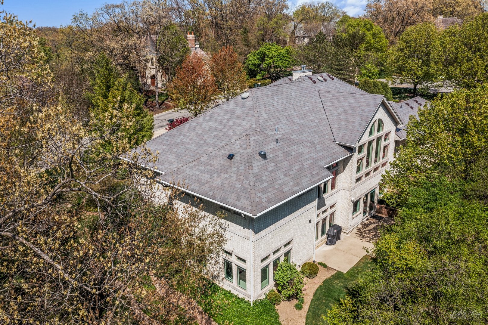 3 Arcadia Court Burr Ridge, IL 60527 - Photo 1 of 86 Gallery Image 1