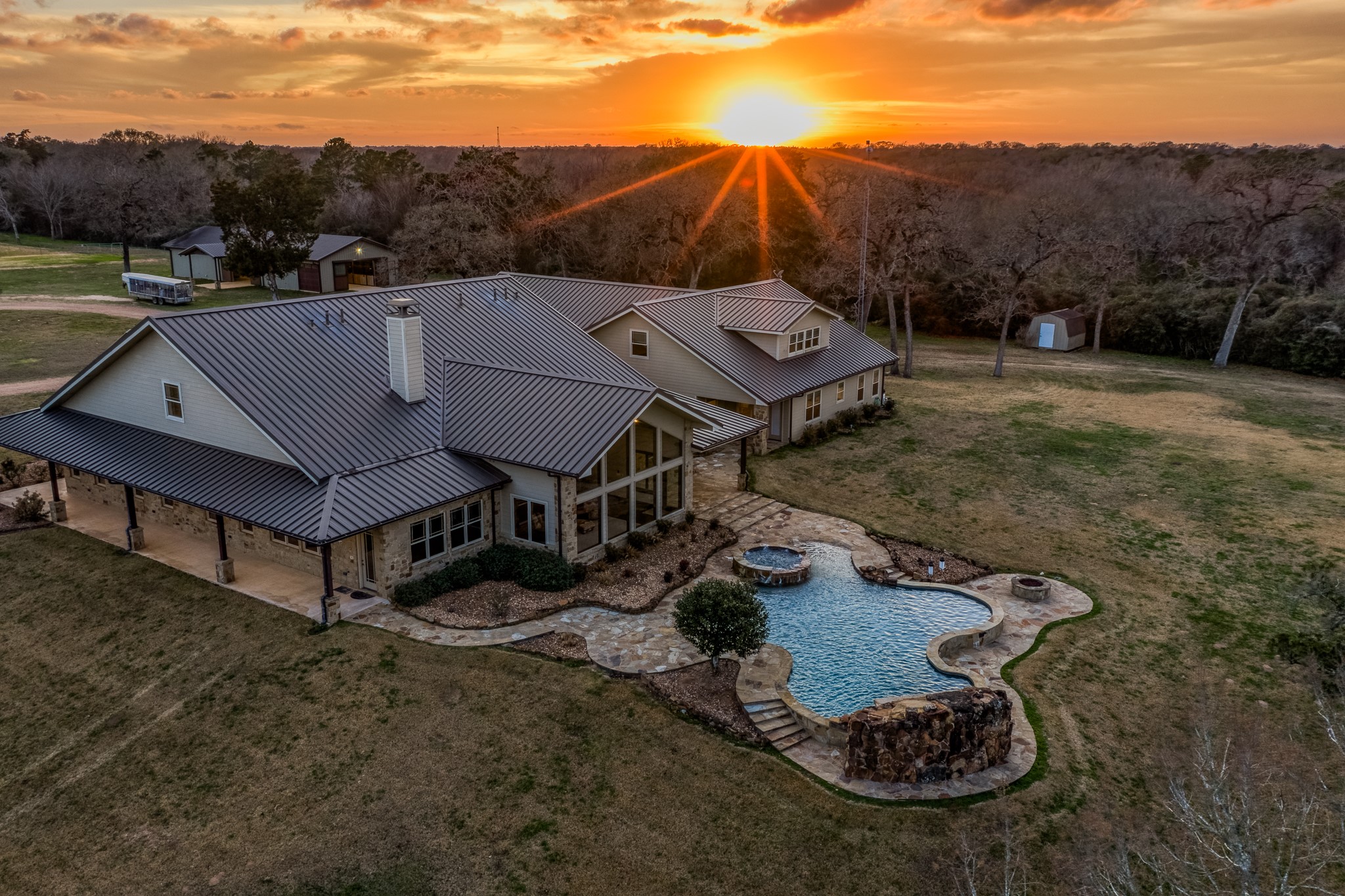 6892 Palm Road Sealy, TX 77474 - Photo 1 of 46