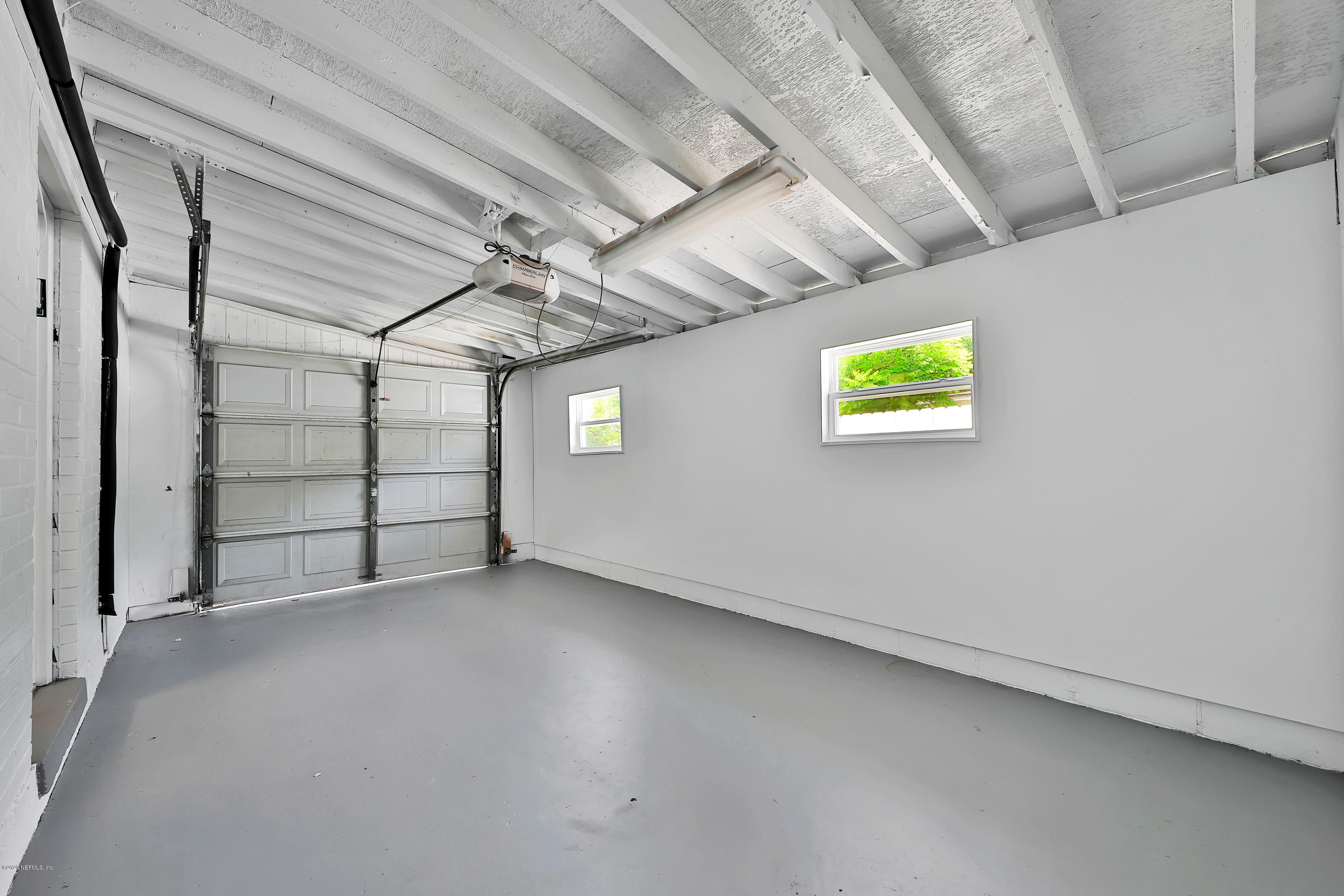 7359 Sandhurst Road South Jacksonville, FL 32277 - Photo 28 of 34 an empty room with windows