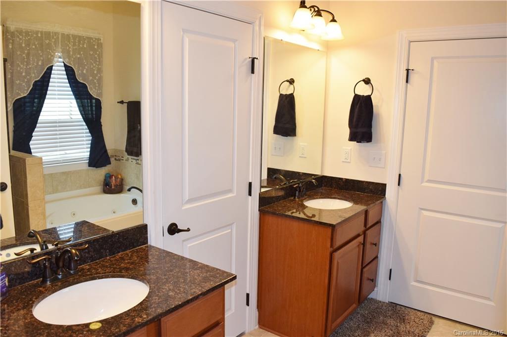244 Streamwood Road, Unit 36 Troutman, NC 28166 - Photo 16 of 24 Gallery Image 16