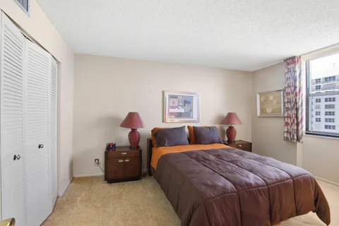 $599,999 | 2301 South Ocean Drive, Unit 2303, Hollywood, FL 33019