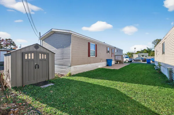$85,000 | 1010 Northeast North Circle, Minneapolis, MN 55432