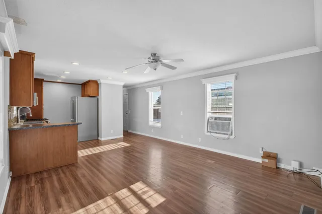 $95,000 | 1010 Northeast North Circle, Minneapolis, MN 55432