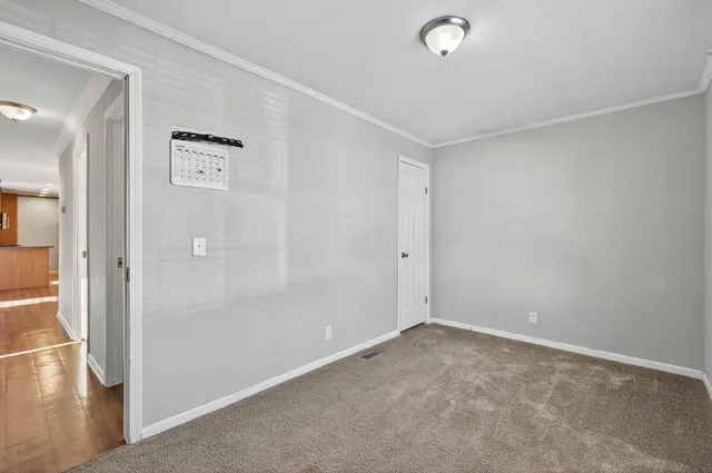 $95,000 | 1010 Northeast North Circle, Minneapolis, MN 55432